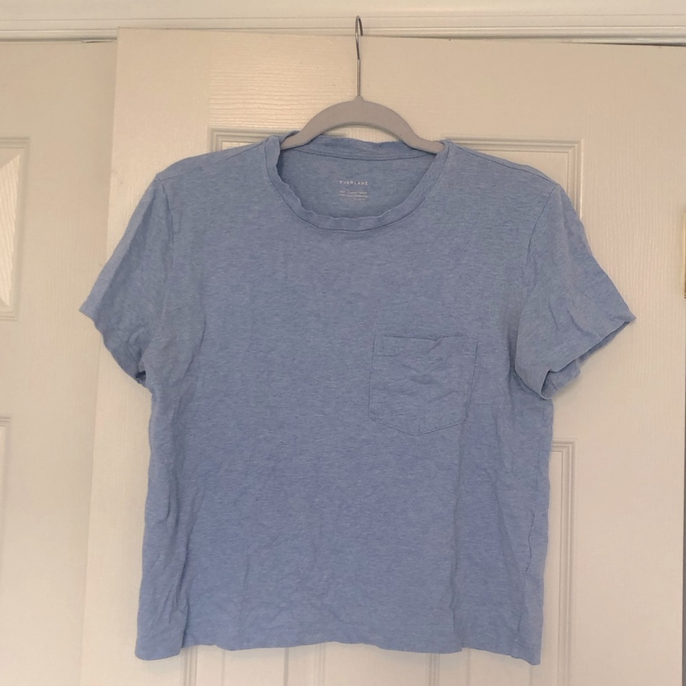 Everlane “The Organic Cotton Box-Cut Pocket Tee” size S